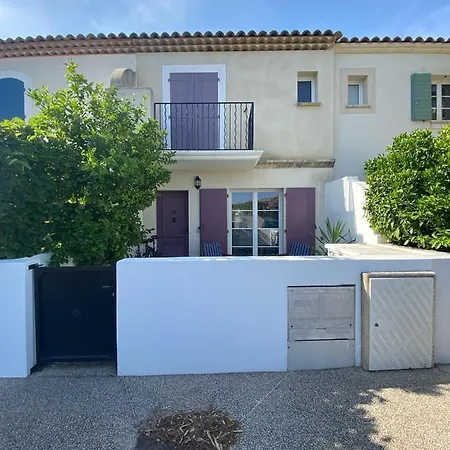 Marina 26 * Aigues-Mortes